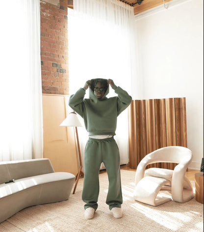 Revelse™️ Monochrome Set (Sweatshirt and Pants)